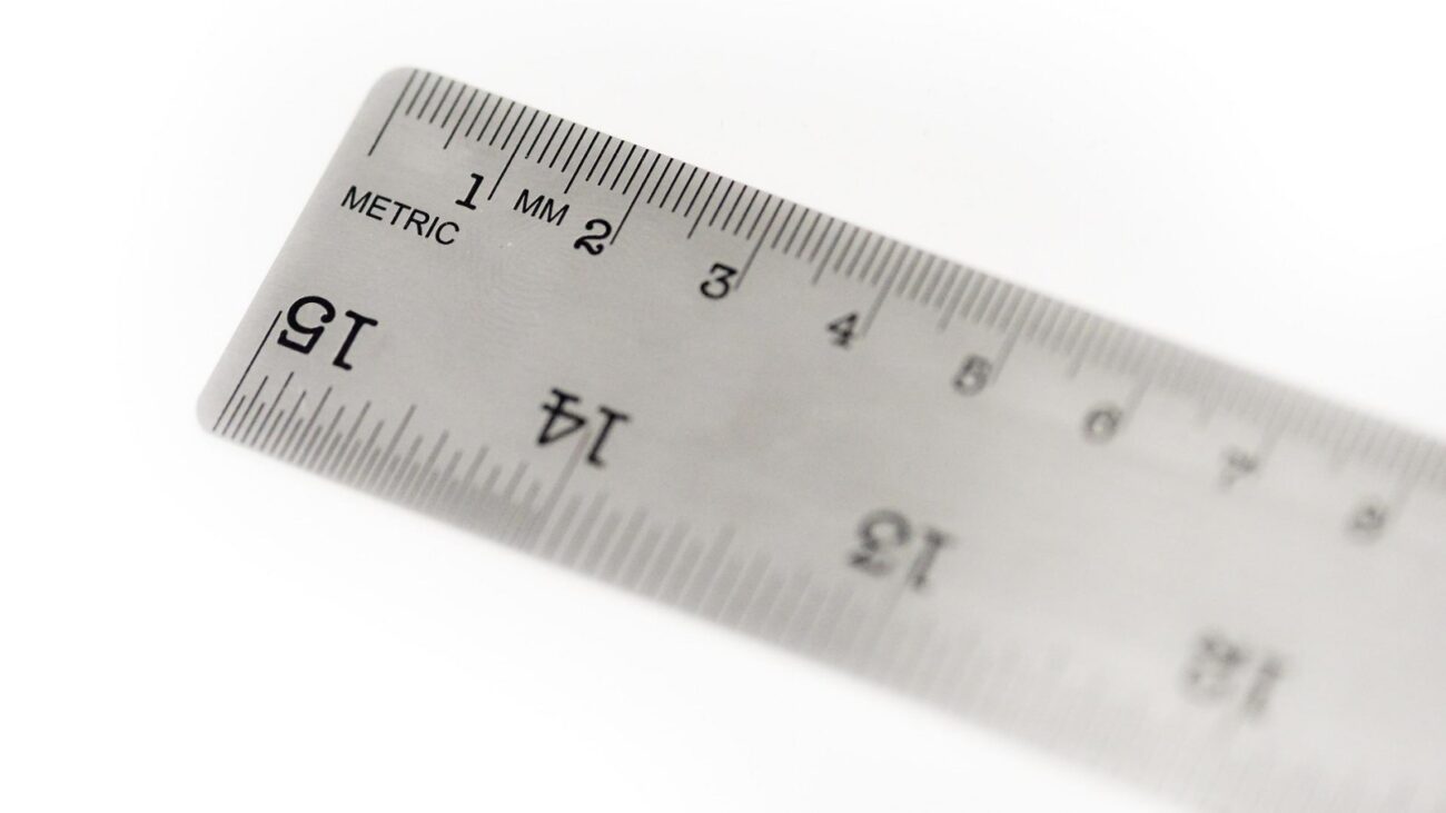 Metric ruler