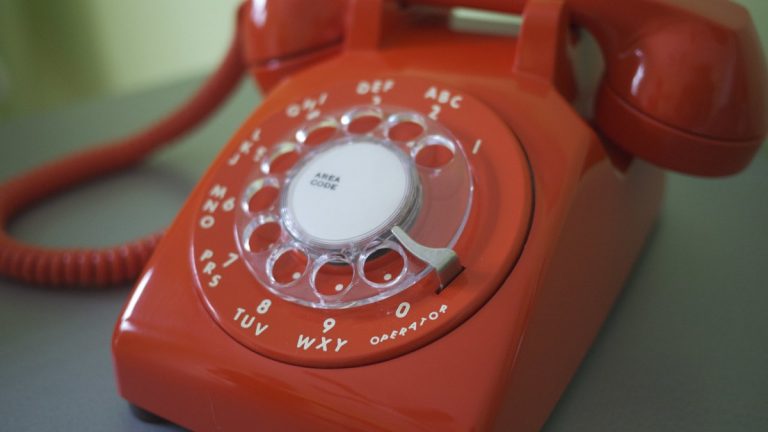 Rotary dial telephone