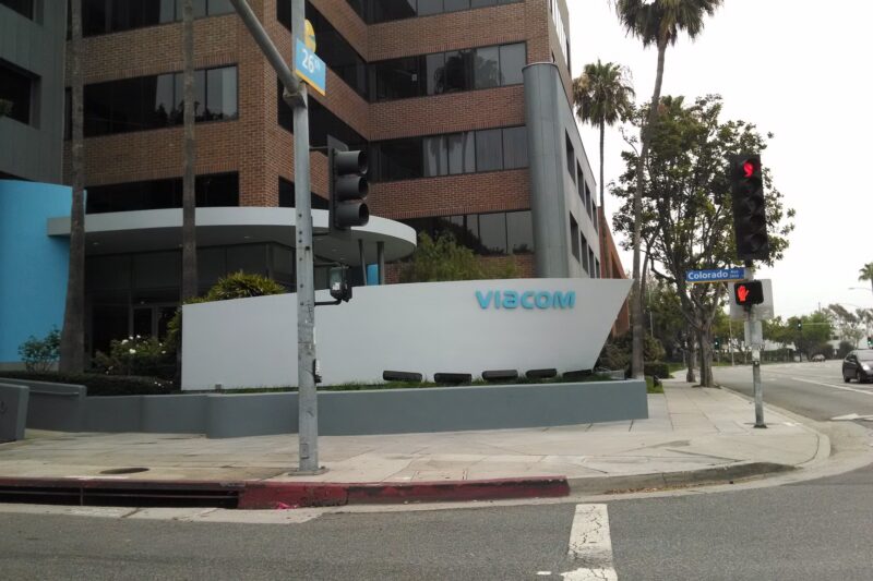 CBS and Viacom to merge into a single company, “ViacomCBS”