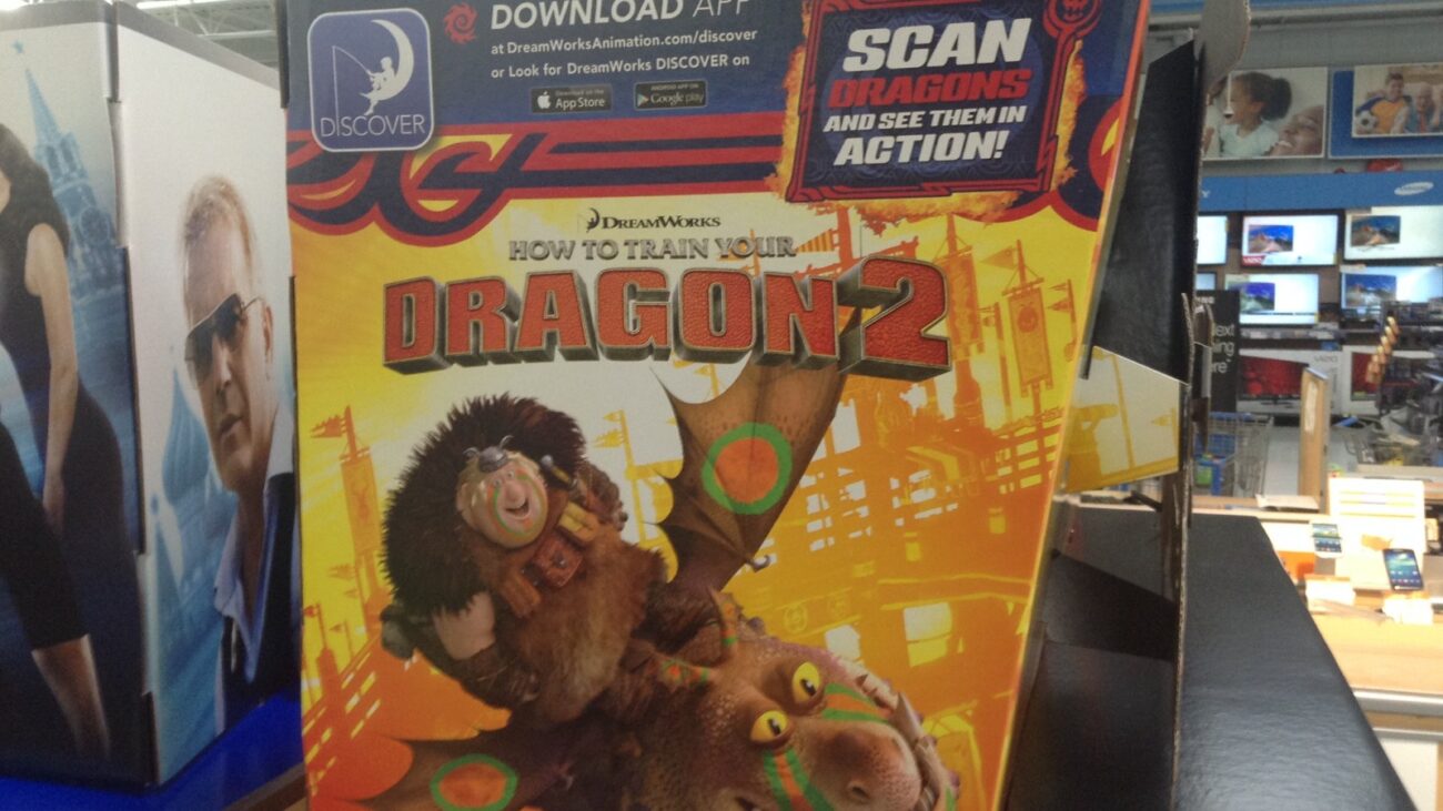 How to Train Your Dragon display