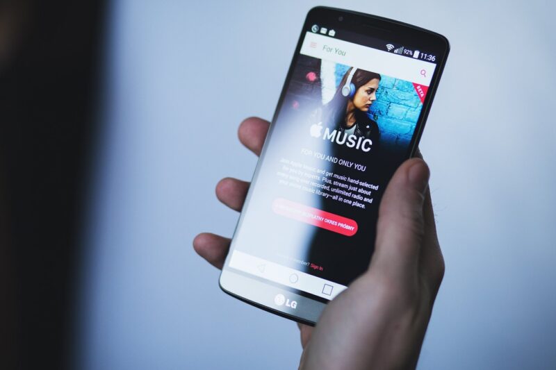 Streaming made up 75% of US music industry revenue in 2018