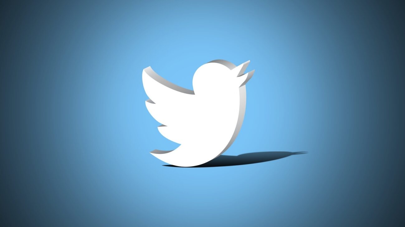 Twitter logo w/dark background