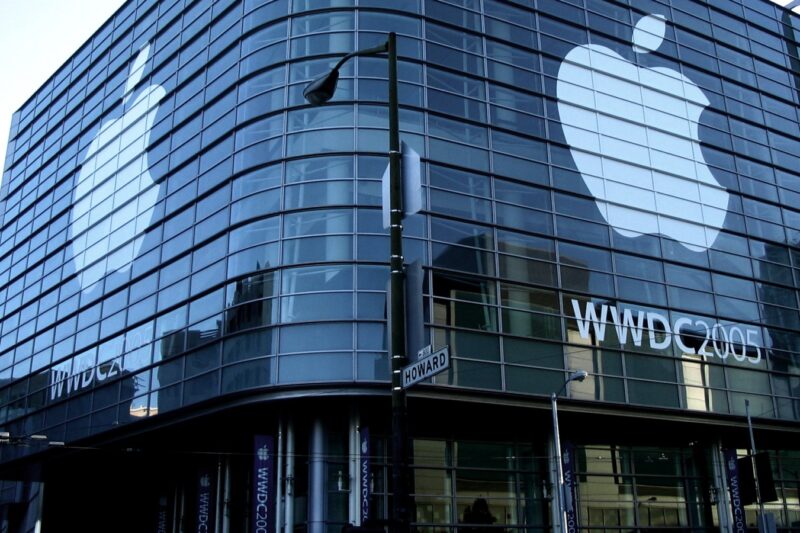 Apple 2023 WWDC keynote: Macs now all Apple Silicon; Vision Pro headset announced