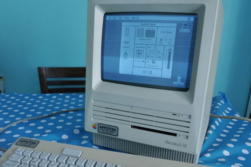 The Mac turns 40