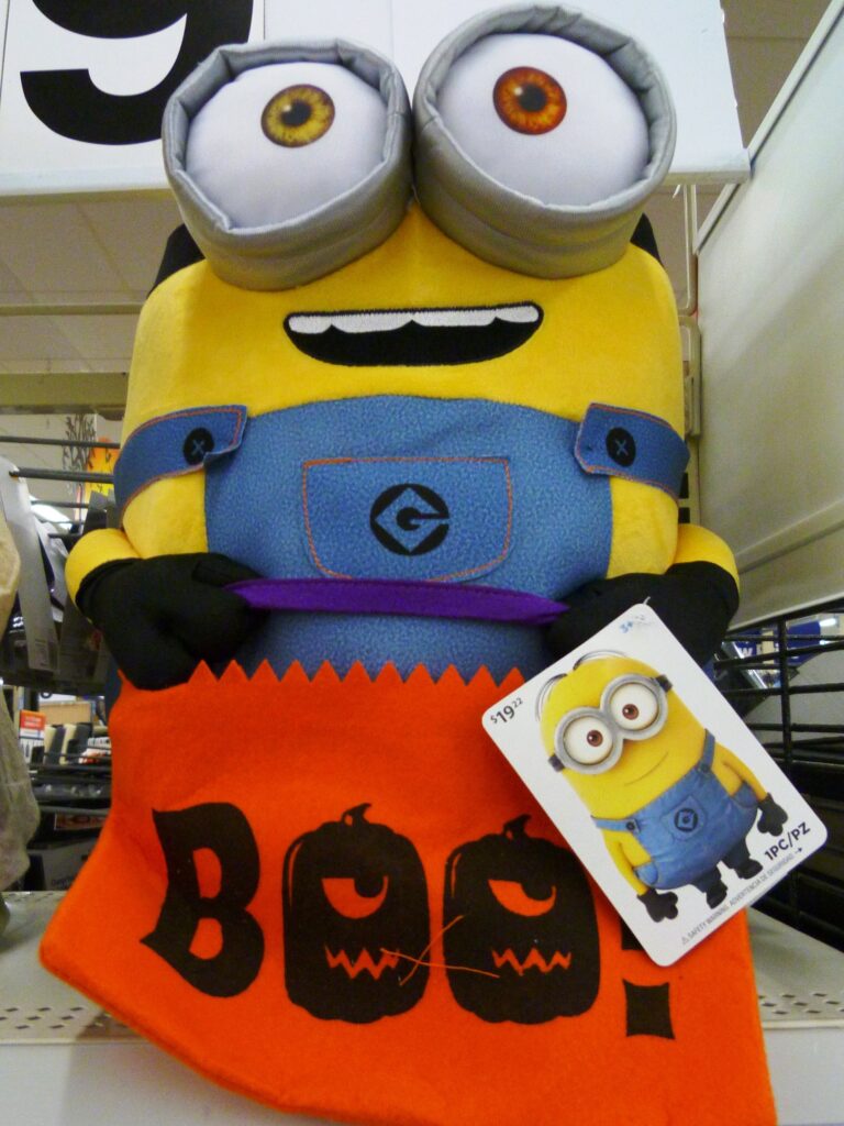 Minion Halloween costume